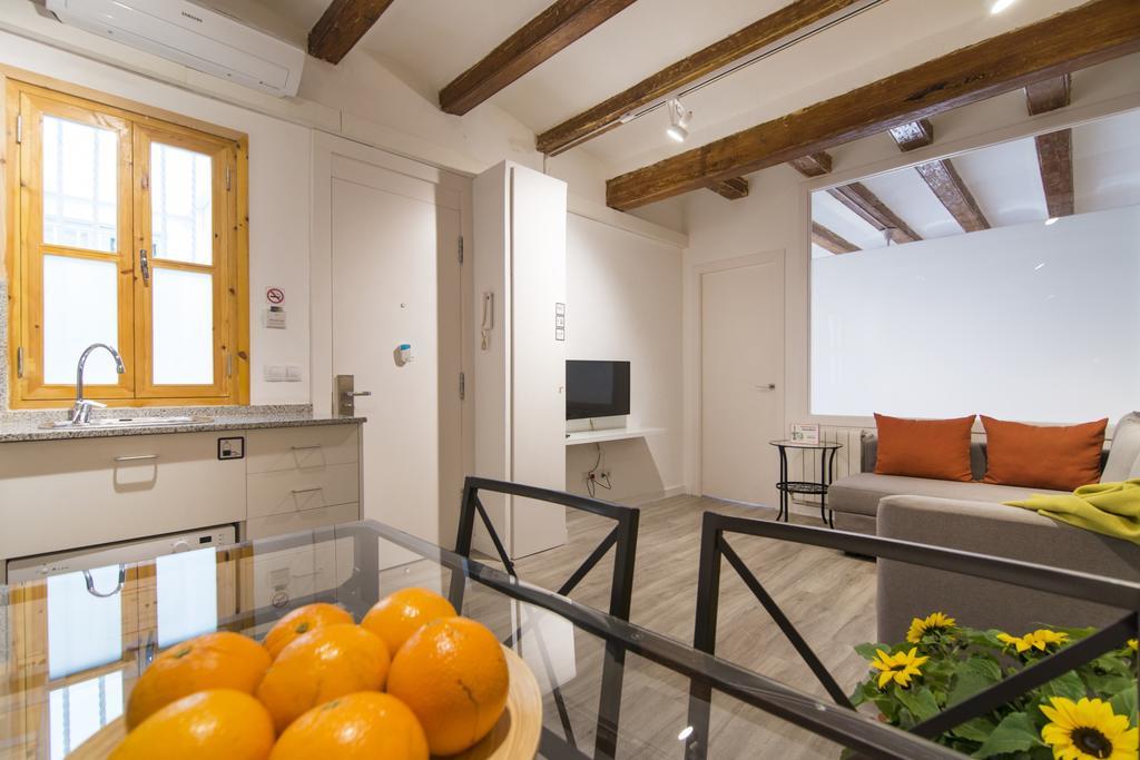 Happy People Ramblas Harbour Apartments Barcelona Exterior photo