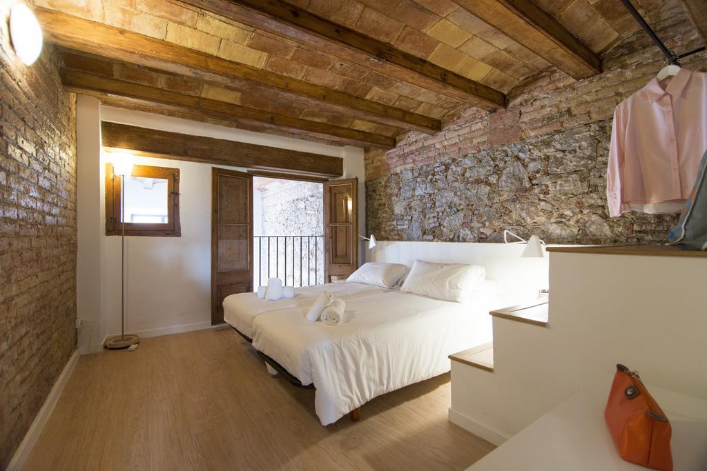 Happy People Ramblas Harbour Apartments Barcelona Exterior photo