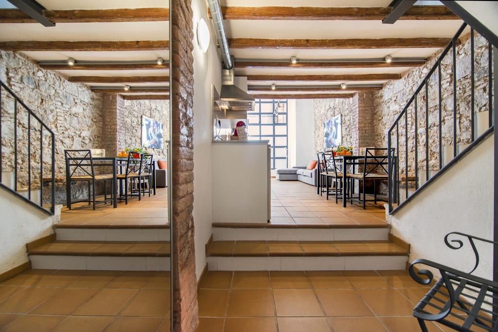 Happy People Ramblas Harbour Apartments Barcelona Exterior photo