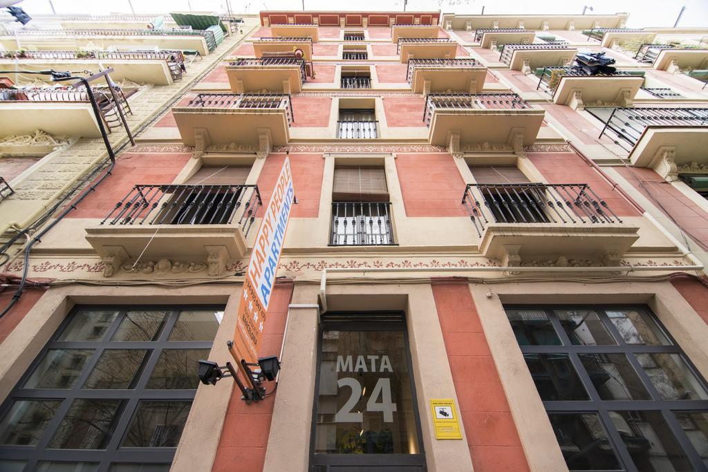 Happy People Ramblas Harbour Apartments Barcelona Exterior photo