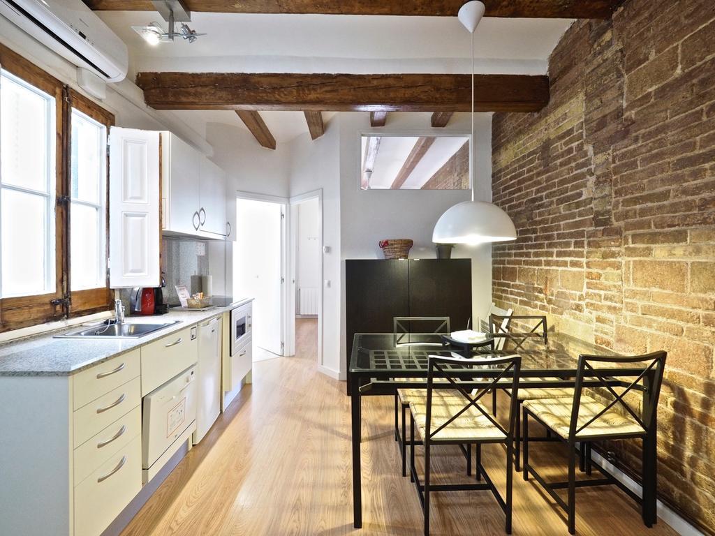 Happy People Ramblas Harbour Apartments Barcelona Exterior photo